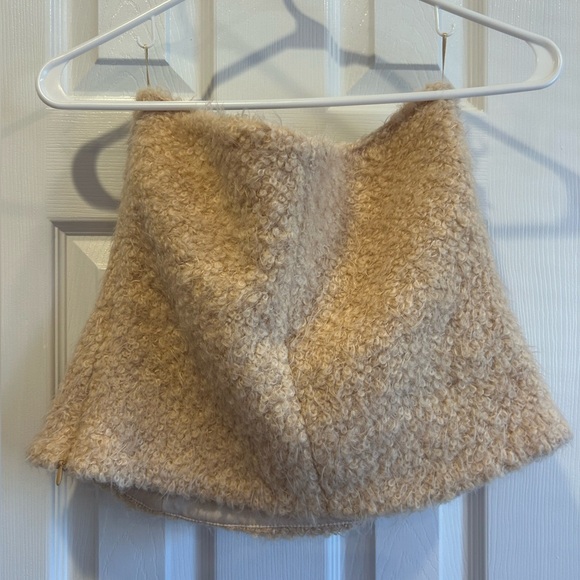 Zara Fuzzy Teddy Bear Material Tube Top 🧸 - Picture 3 of 9